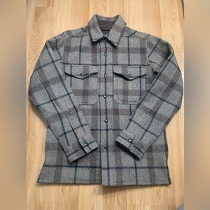 Filson Mackinaw Jac Shirt Jacket size Small
